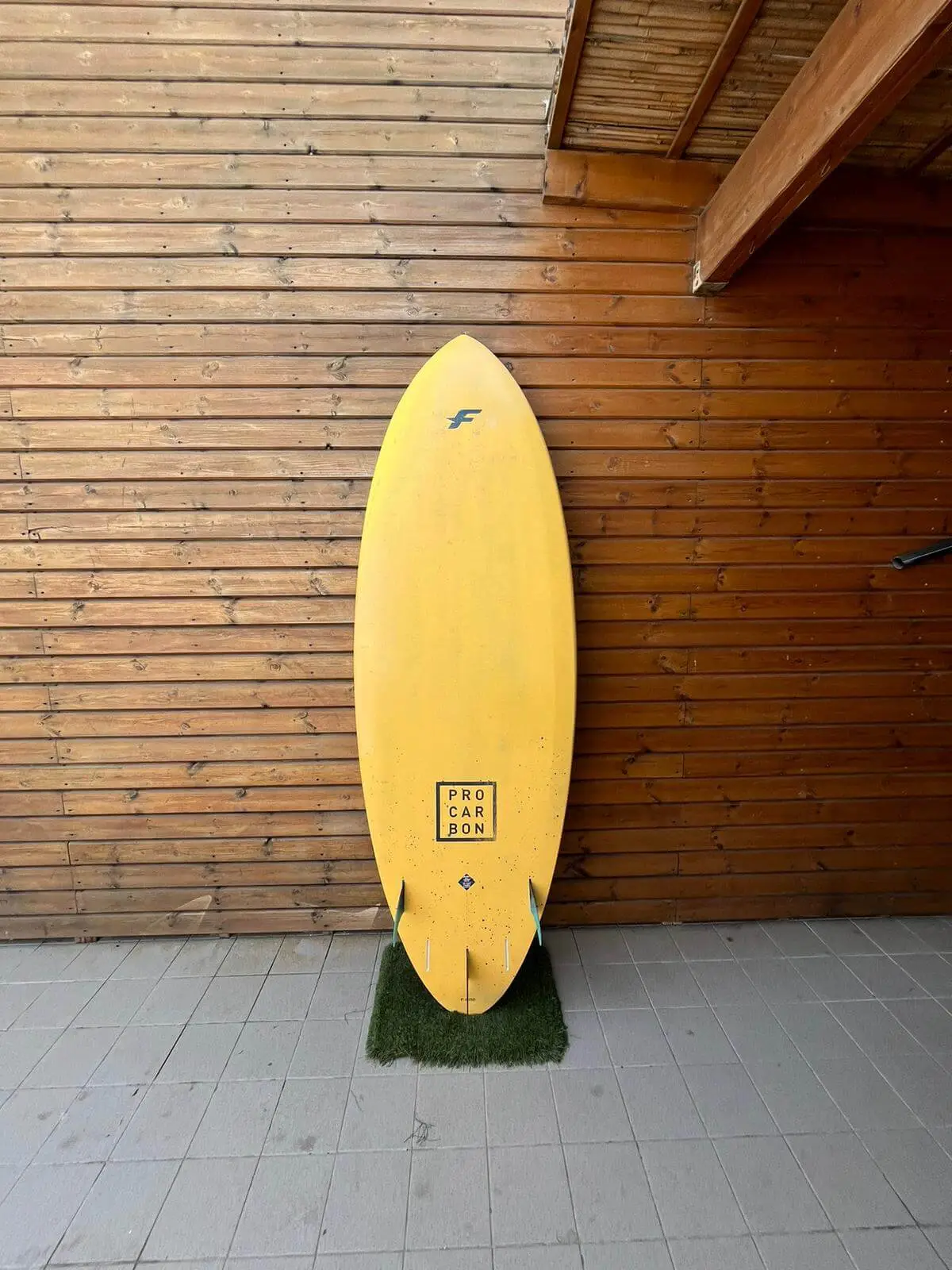 סאפ - MADEIRO Carbon 8.0 2022