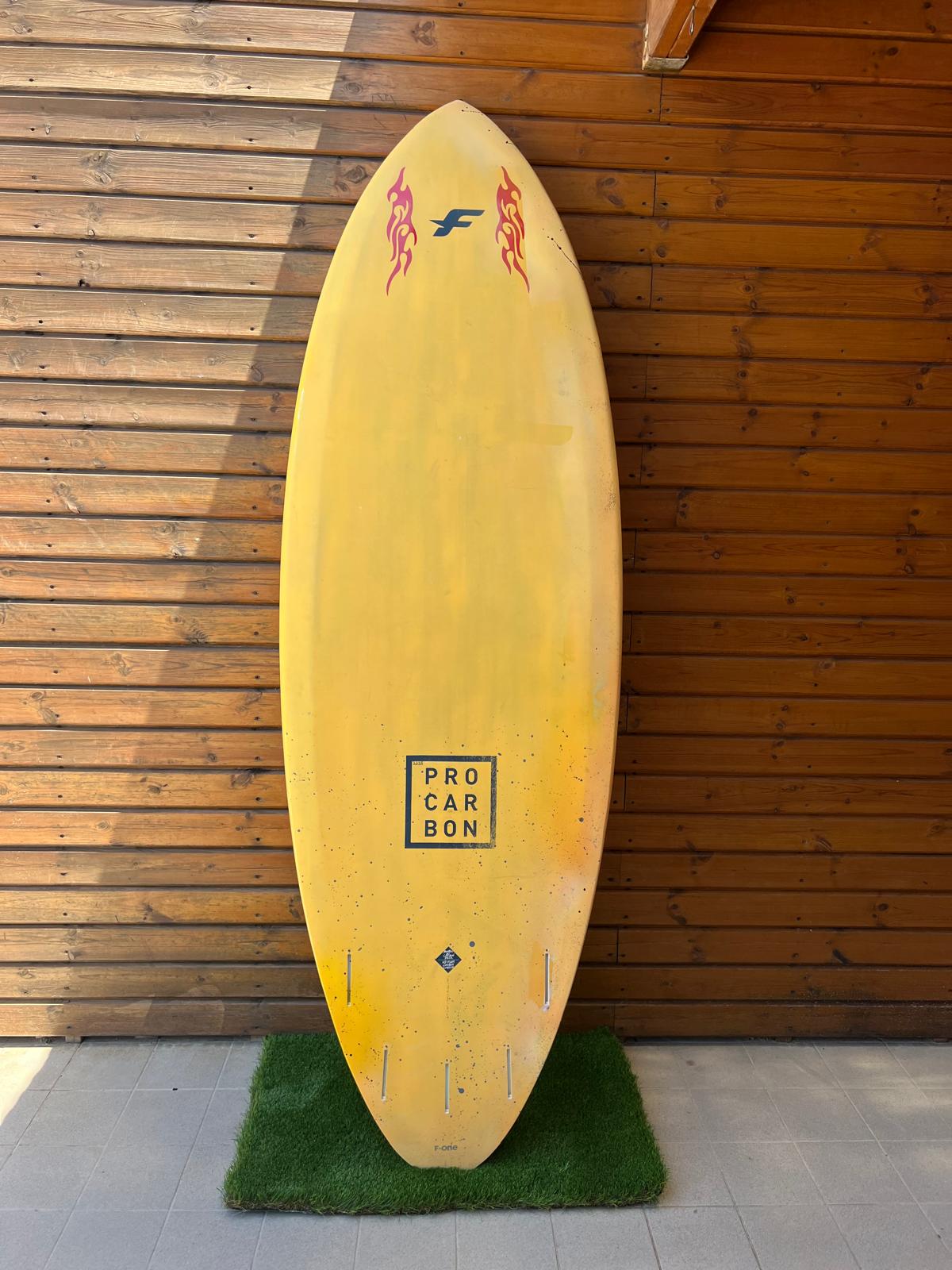 MADEIRO Carbon PRO 8.3 2022