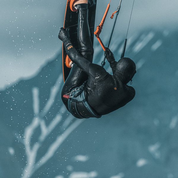 טרפז מנרה - Exo Harness