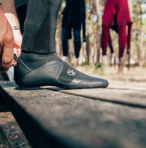 X10D Boots Round toe - 3.0 mm- נעלי גלישה