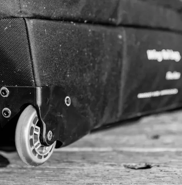 FOIL WHEELS - תיק נסיעות