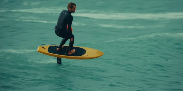 ROCKET FREE SURF 2026 - רוקט פריי סרף גלשן ווינג