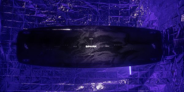 גלשן טווין טיפ - 2026 SPARK CARBON