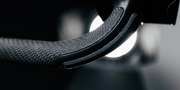 CARBON BOOM - STRIKE V.4 - מנור לווינג