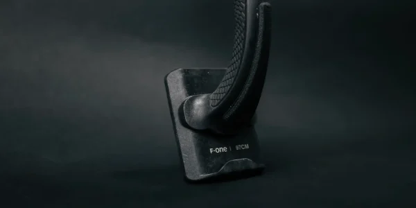 CARBON BOOM - STRIKE V.4 - מנור לווינג