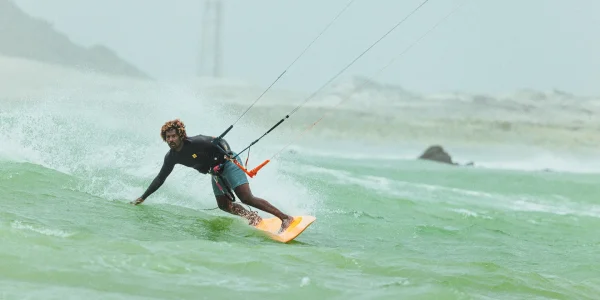 2026 TWEAK גלשן גלים לקייט