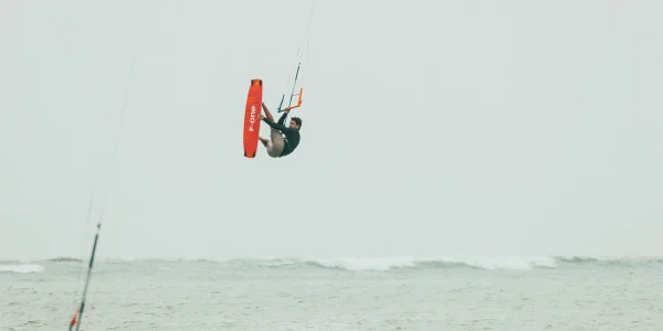 גלשן טווין טיפ – ONE 2026