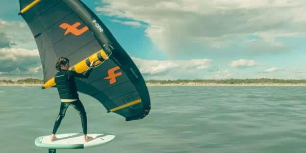 STRIKE V.4 CWC - כנף לגלישת ווינג