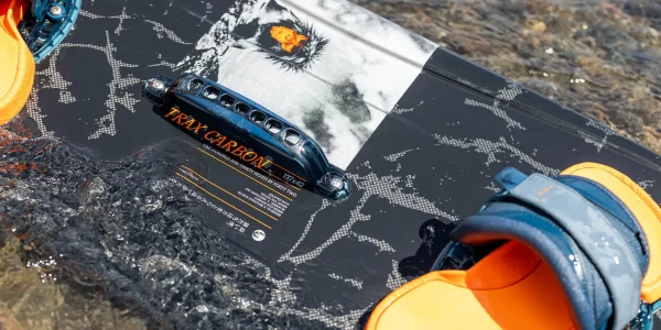 גלשן טווין טיפ – TRAX CARBON 2026