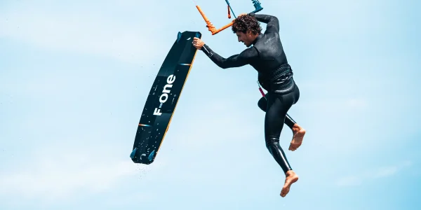 גלשן טווין טיפ – TRAX CARBON 24